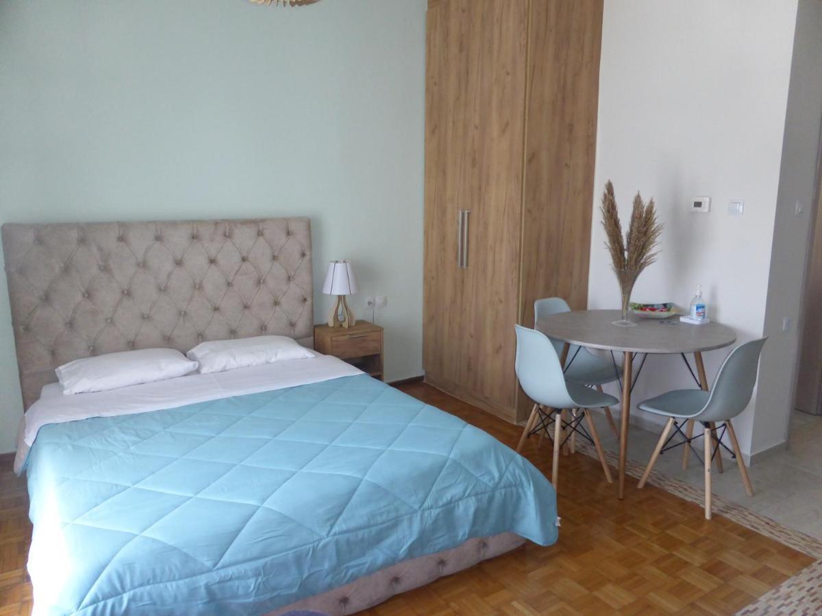 Dream Home Larissa Esterno foto